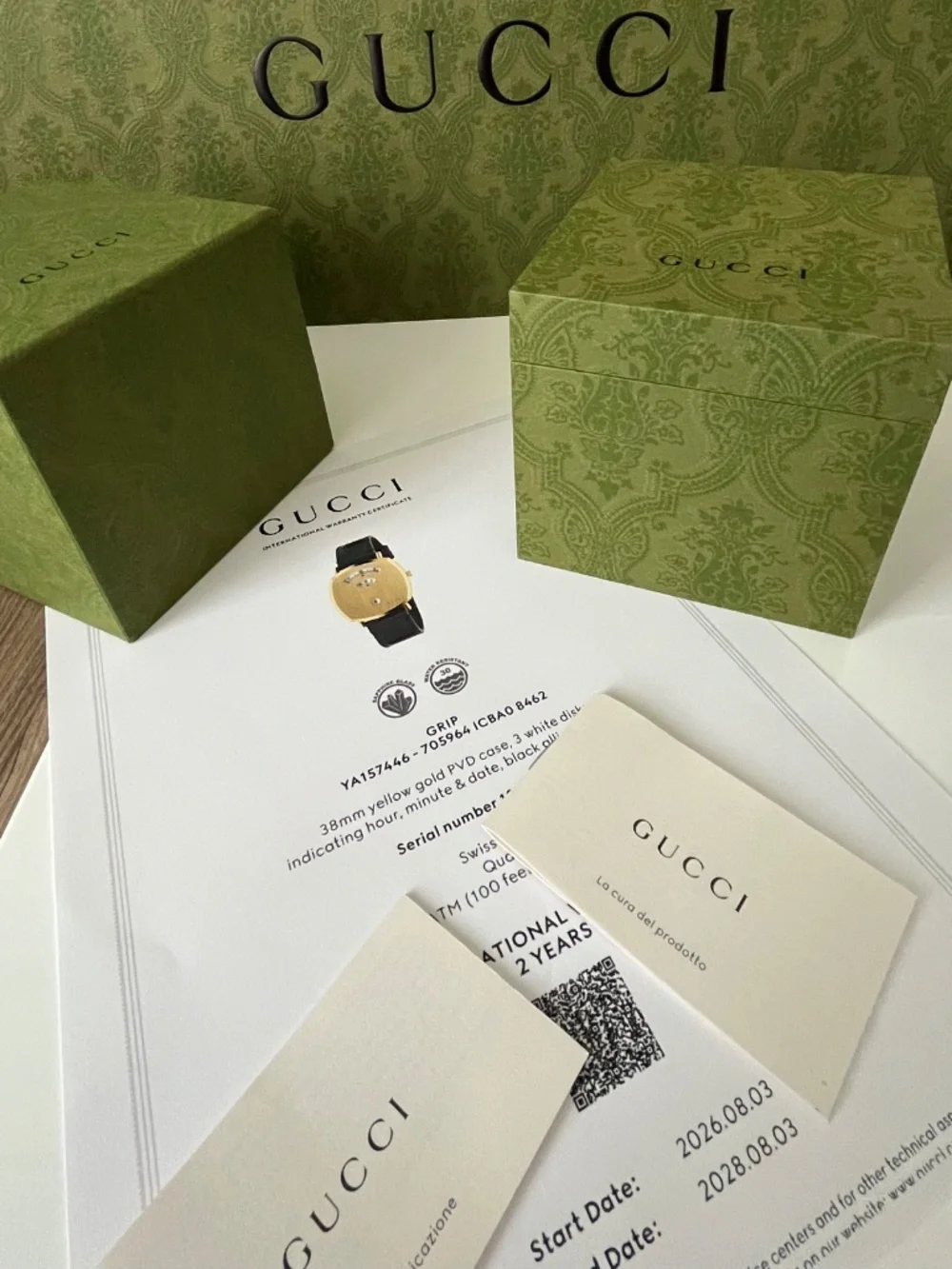 Gucci Grip YA157446 Yellow Gold PVD case 3 Window Stainless Steel Alligator Blac